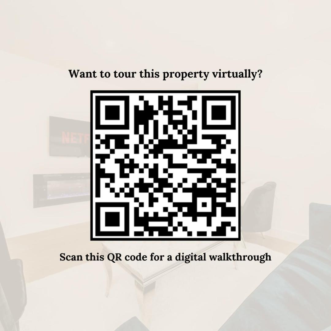 Bright Modern Home - King Bed - Free Parking - Fireplace - Fast Wi-Fi - Free Netflix Эдмонтон Экстерьер фото